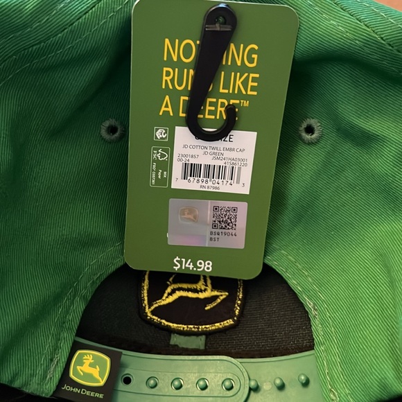 John Deere tee and hat bundle - Picture 8 of 8